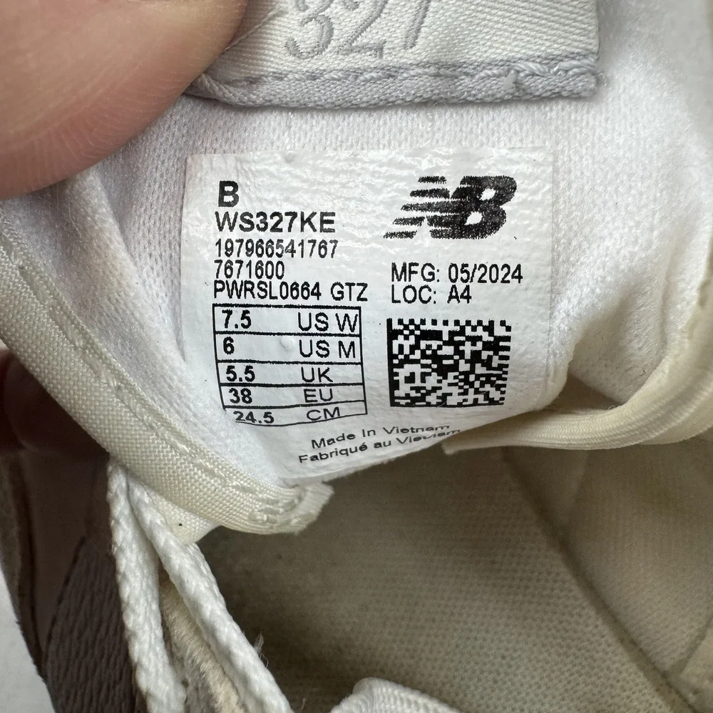 Womens New Balance 327 White Athletic Comfort Training Sneakers Shoes Size 7.5 M - Picture 8 of 8